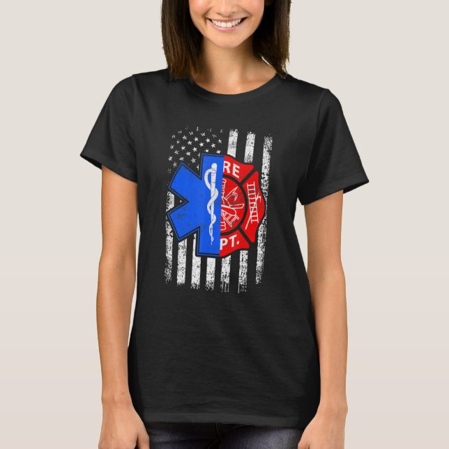 Firefighter 4th of July USA Flag Firefighter Lover T Shirt (Framsida)
