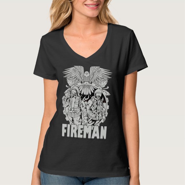 Firefighter American Flag Eagle Fireman Womans Man T Shirt (Framsida)