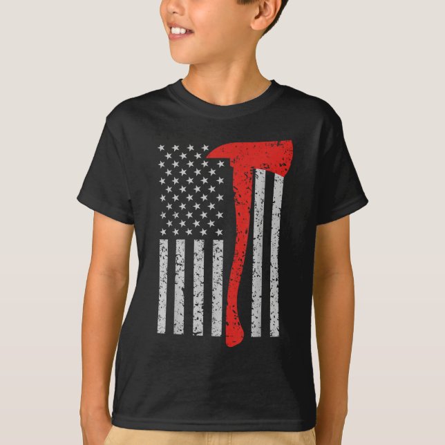 Firefighter American Flagga Ax Thin Red Line Patri T Shirt (Framsida)
