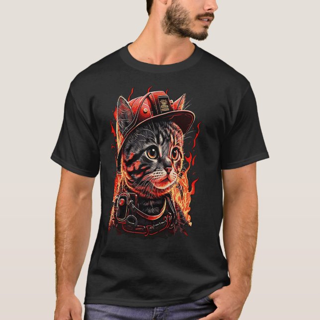 Firefighter Cat Kitten Fireman Helmet Firefighter T Shirt (Framsida)