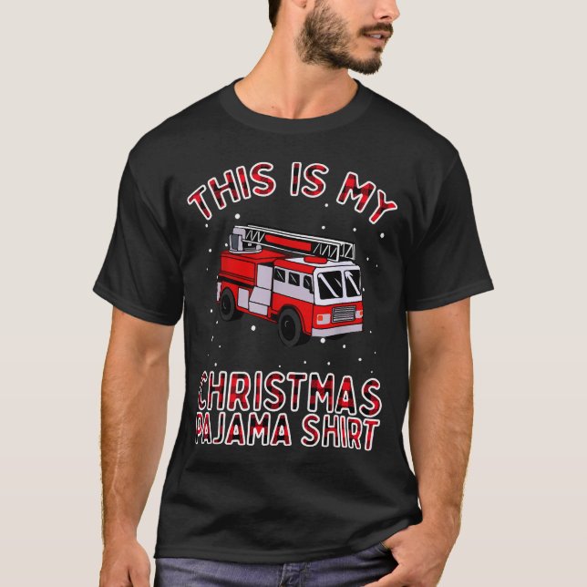 Firefighter Christmas Pajama - Fire Truck Funny Fi T Shirt (Framsida)