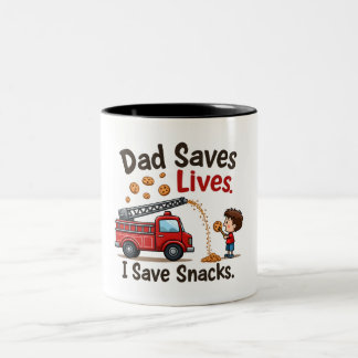 Firefighter "Dad Saves Lives. I Save Snacks." Two- Två-Tonad Mugg