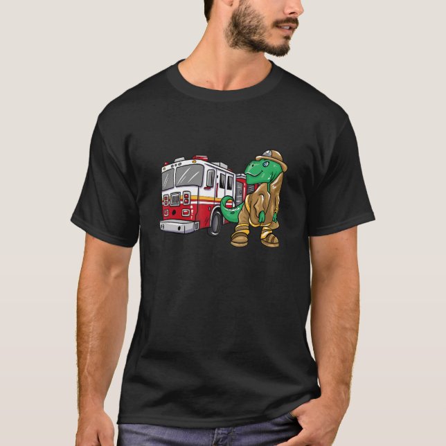 Firefighter Dinosaur on Firetrutruc Dino T Shirt (Framsida)