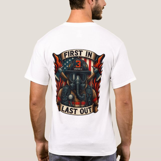Firefighter/Fire Department Badge Fireman Custom  T Shirt (Baksida)