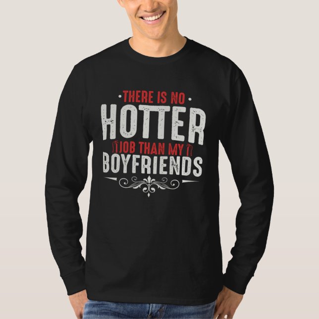 Firefighter Girlfriend Boyfriend T Shirt (Framsida)