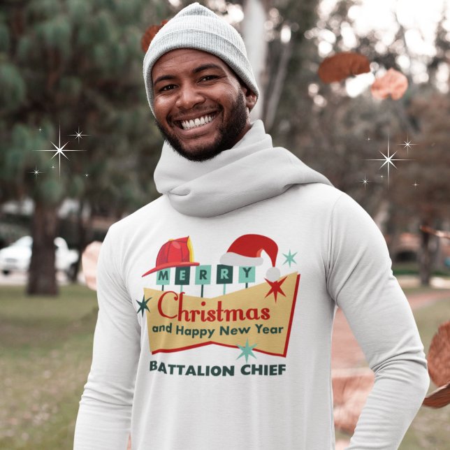 Firefighter God jul Gott nytt år Retro T Shirt (Personalize with your position, title, name of fire department etc.  )