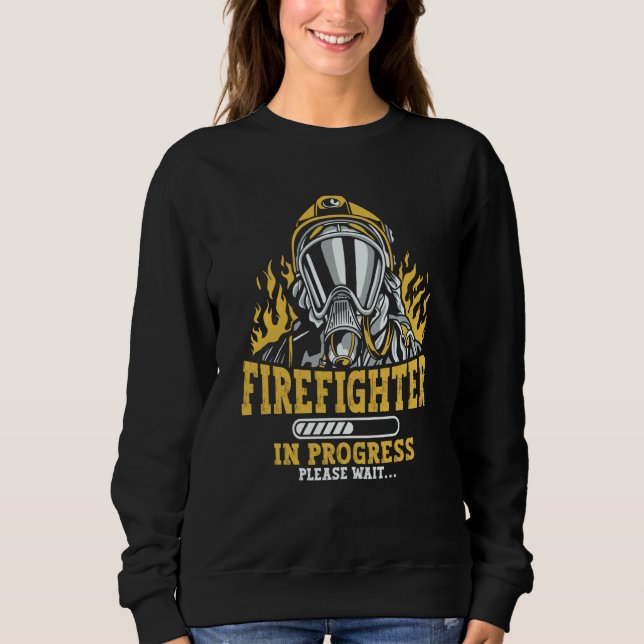 Firefighter In Progress Fireman Apparel Firefighti T Shirt (Framsida)