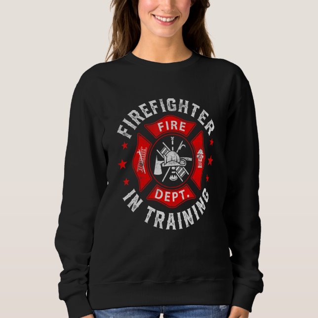 Firefighter In Training Funny Fireman Firefighting T Shirt (Framsida)