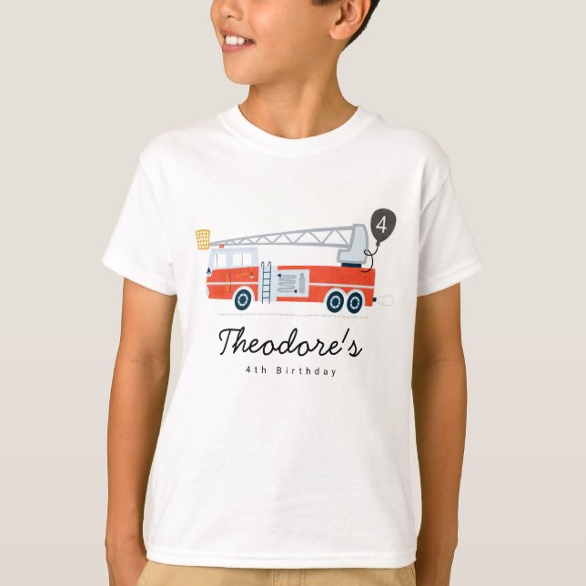 Fireman Birthday Boy Party Outfit Firelångtrutruck T Shirt (Framsida)