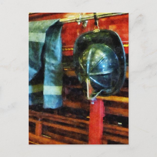 Firemans Helmet och Jacka Vykort (Framsida)