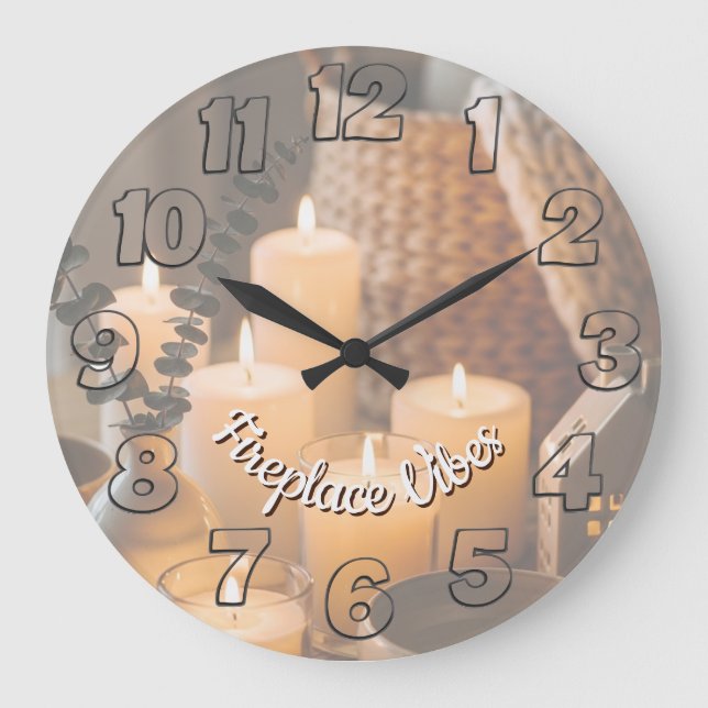Fireplace Vibes Round Wall Clock | Cozy Cabin  Stor Klocka (Framsida)
