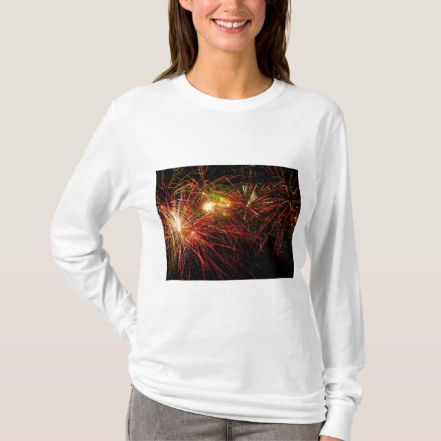 Fireworks 33 t shirt (Framsida)