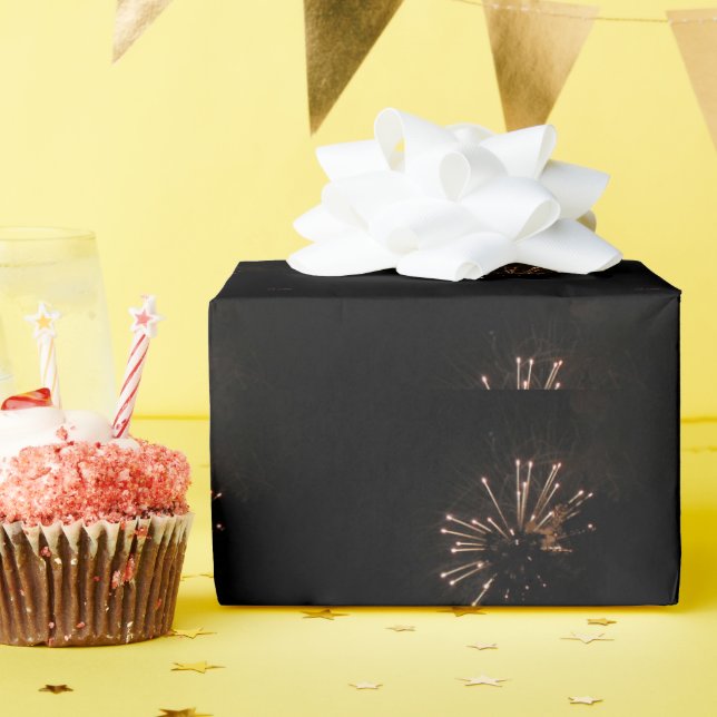 Fireworks 5 glansig omslagning papper presentpapper (Födelsedagsfest)