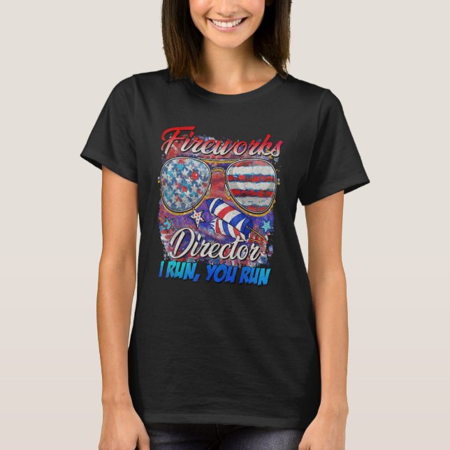 Fireworks Director American Glasses Lycklig 4:e av T Shirt (Framsida)