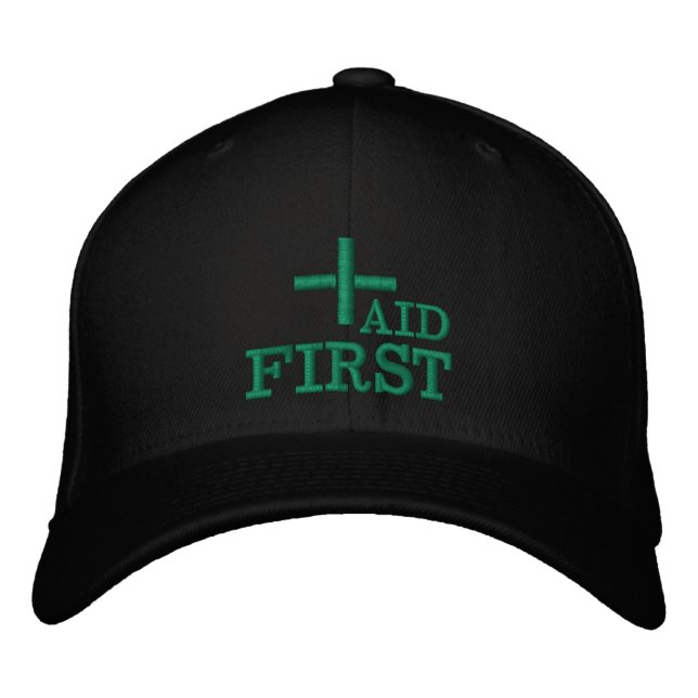First Aid embroidered baseball cap White / green Broderad Keps (Framsida)