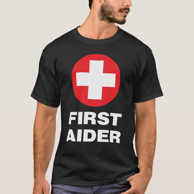 First Aider T Shirt (Framsida)