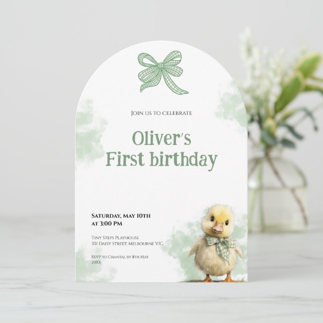 First Birthday Invitation Duck Bow Baby Birthday Inbjudningar (Stående Fram)