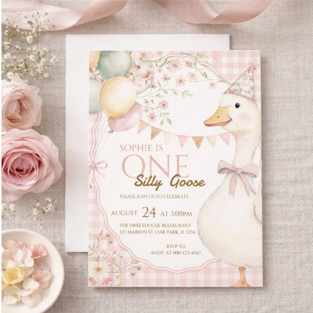 First birthday invitation with a fun goose design inbjudningar (Skapare uppladdad)