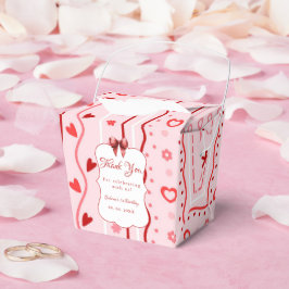 First Birthday valentine baby birthday party Presentaskar