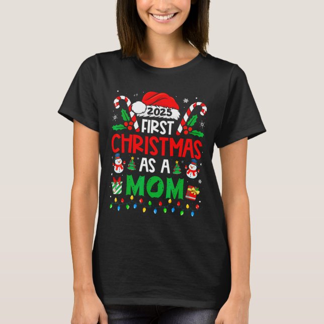 First Christmas As A Mom Family Matching New Mommy T Shirt (Framsida)