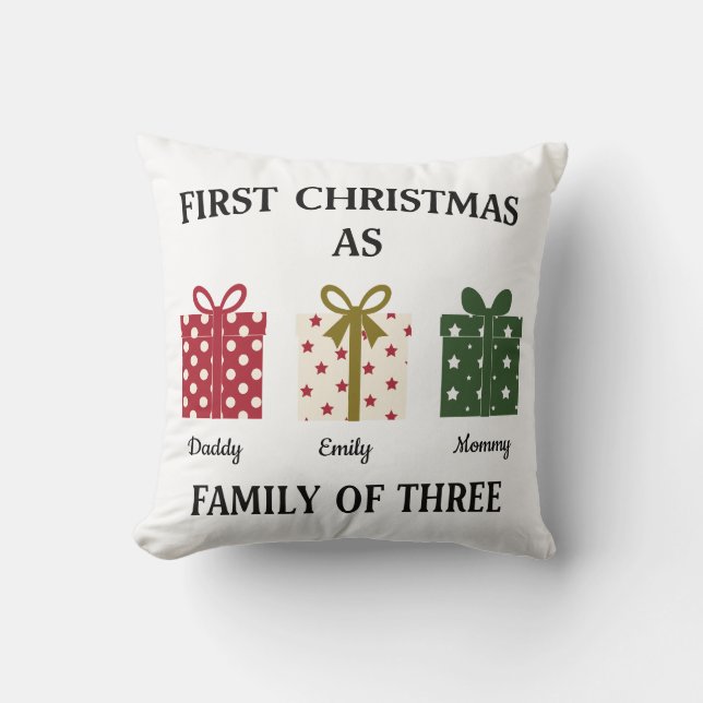 First Christmas as Family of Three Gift Kudde (Framsida)