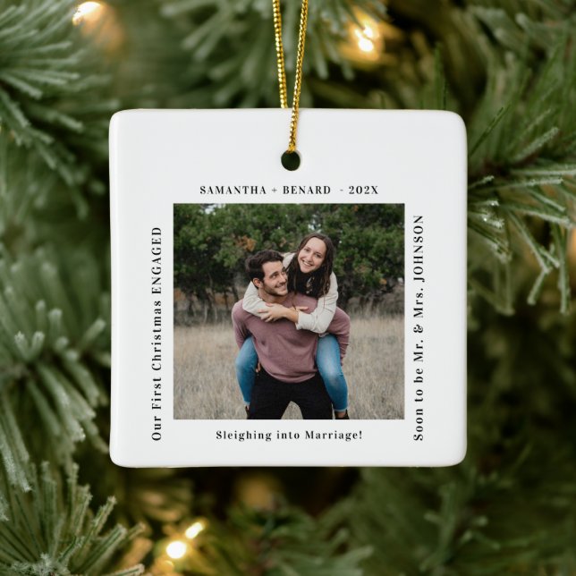 First Christmas Engaged Couples Photo Julgransprydnad Keramik (Träd)