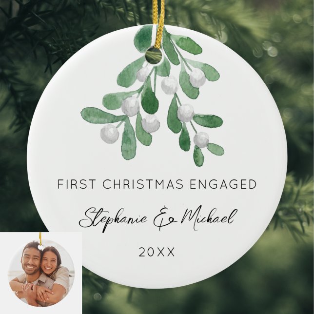 First Christmas Engaged Mistletoe Photo Julgransprydnad Keramik (Skapare uppladdad)