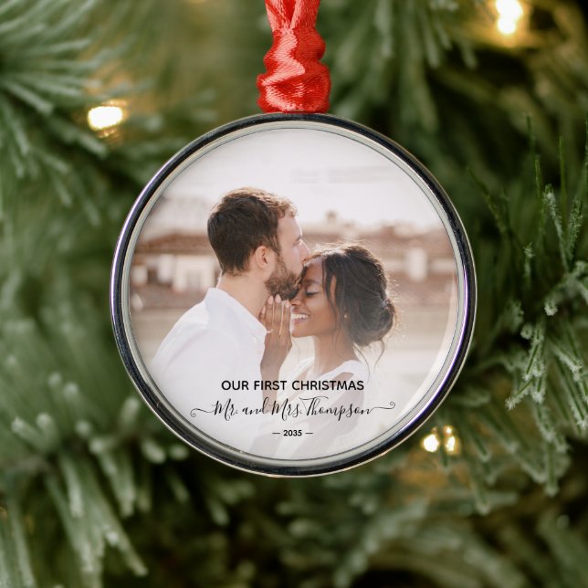 First Christmas Photo Mr Mrs  Script Newlyweds  Julgransprydnad Metall (Träd)