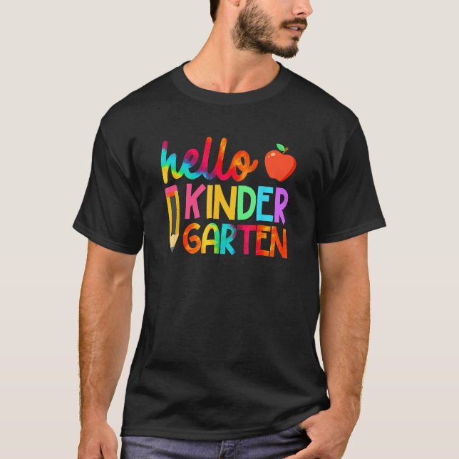 First Day Hello Kindergarten Team Kinder Back To S T Shirt (Framsida)