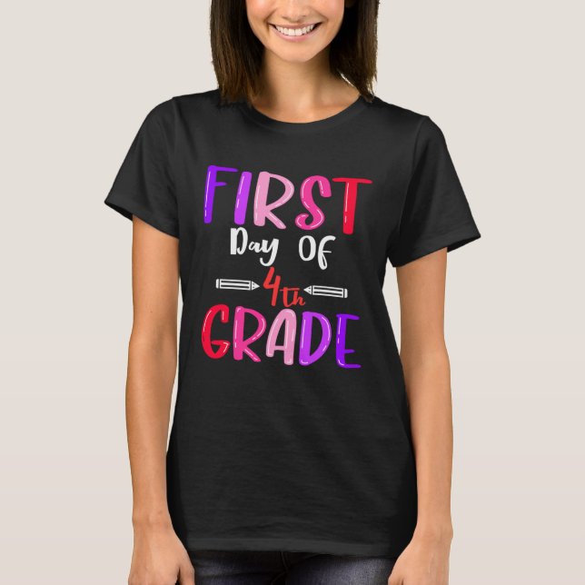 First Day Of 4th Grade Back To School Students Fou T Shirt (Framsida)