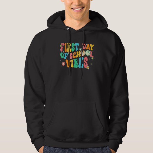 First Day Of School Vibes Smile Face Groovy Teache Hoodie (Framsida)