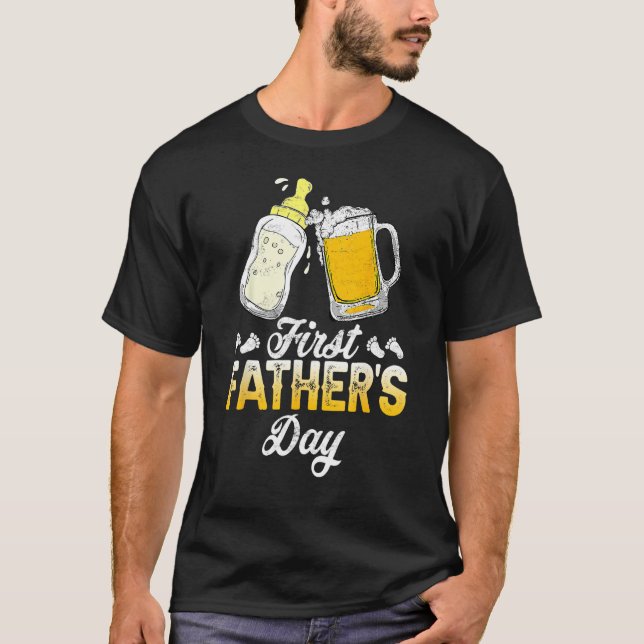 First Father s Day  Beer Baby Bottle Daddy 2023 Da T Shirt (Framsida)