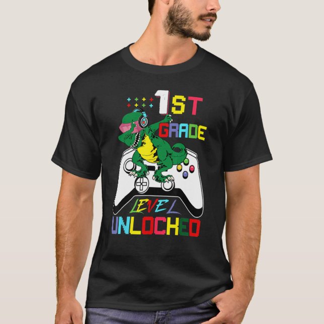 First Grade Dinosaur Dabbing Video Game Back To Sc T Shirt (Framsida)