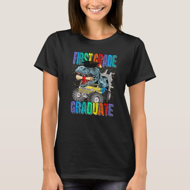 First Grade Graduate Monster Truck Dinosaur Gradua T Shirt (Framsida)
