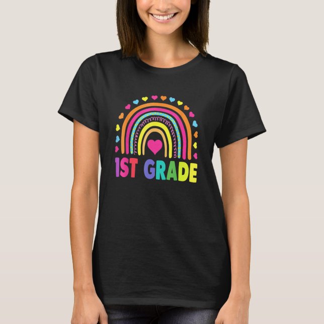 First Grade Rainbow Girls Boys Teacher Team 1st Gr T Shirt (Framsida)