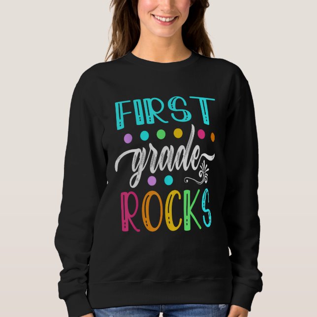 First Grade Rocks  Team 1st Grade Teacher Kids Boy T Shirt (Framsida)