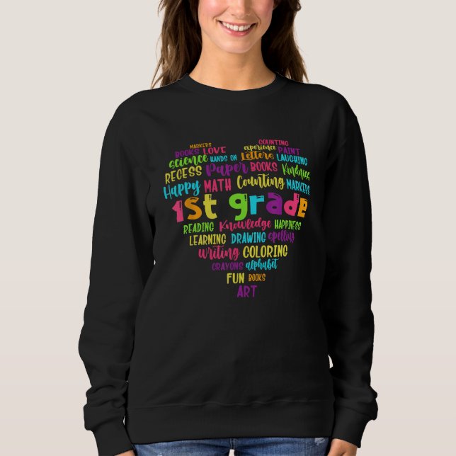 First Grade Team Back To School Heart Teacher Stud T Shirt (Framsida)