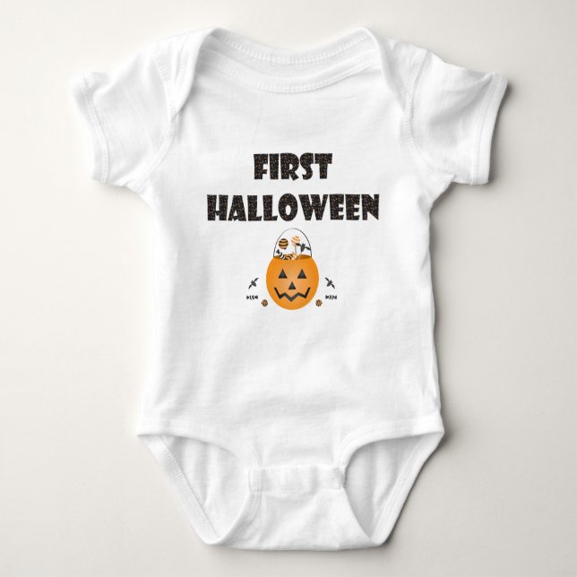 First Halloween Pumpkin Candy Bucket Orange Black T Shirt (Framsida)