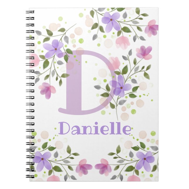 First Initial Plus Namn Danielle med Flowers Anteckningsbok (Framsidan)