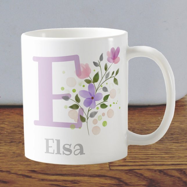 First Initial Plus Namn Elsa med Flowers Kaffemugg (Skapare uppladdad)