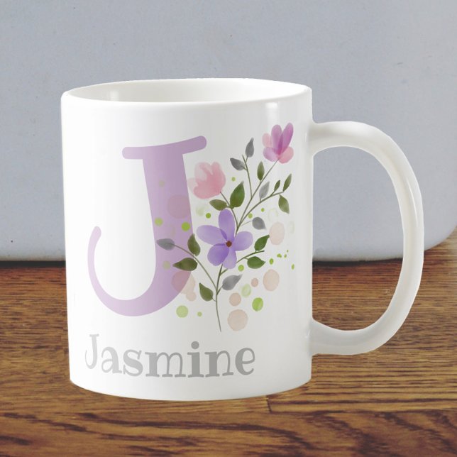 First Initial Plus Namn Jasmine med Flowers Kaffemugg (Skapare uppladdad)