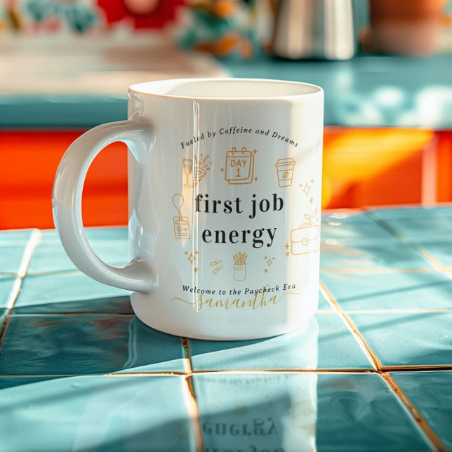 First Job Energy | Doodles Monogram Kaffemugg (Skapare uppladdad)