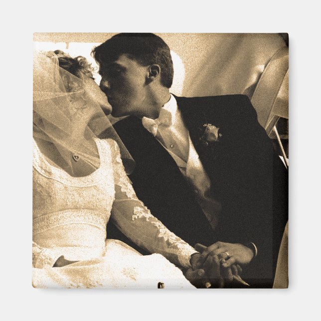 First Kiss Magnet (Framsidan)