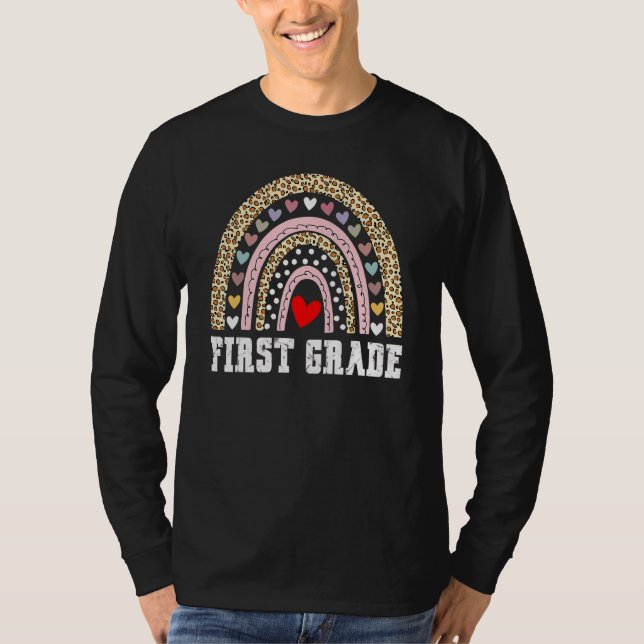First Klass Rainbow Girls Boys Teacher Team 1 GR T Shirt (Framsida)