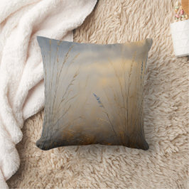 First Light Kin Becoming Throw Pillow Kudde