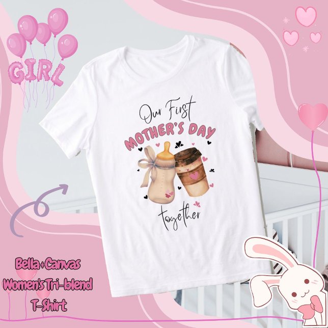 First Mors dag Shirt 2025/Rosa Matching Outfit T (First Mother's Day Shirt 2025 / Pink Matching outfit, our first mothers shirt, new mommy gift, mothe)