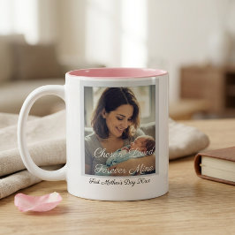 First Mother's Day After Adoption Personalized Två-Tonad Mugg
