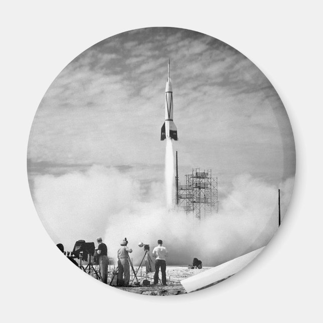 First Rocket Launch, Cape Canaveral, Bumper 2 Magnet (Framsidan)