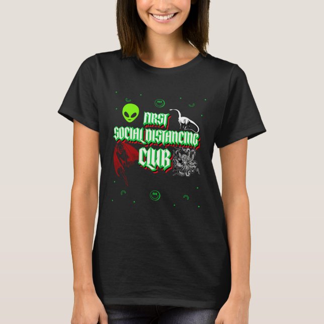 FIRST SOCIAL DISTANCING CLUB CRYPTID ALIEN LOCH NE T SHIRT (Framsida)