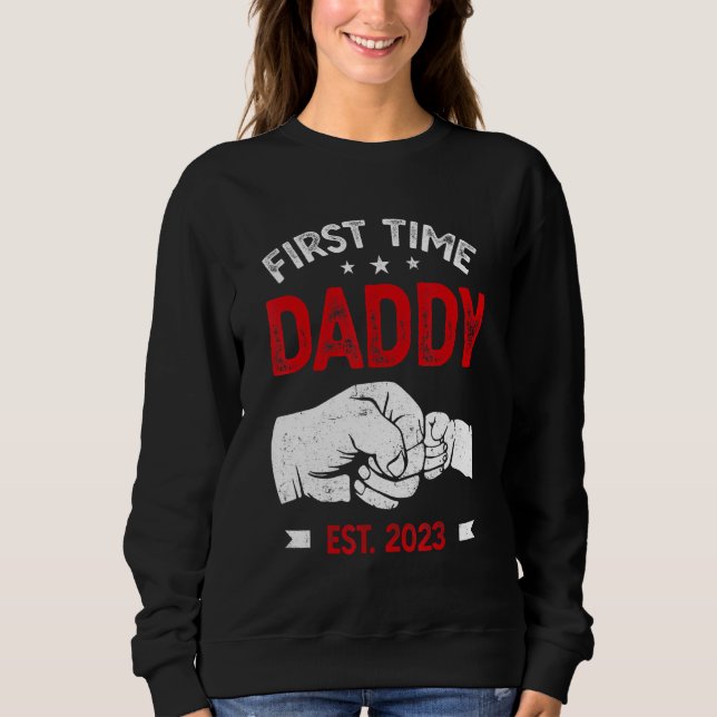 First Time Dad 2023 Father s Day Promoted Daddy Me T Shirt (Framsida)